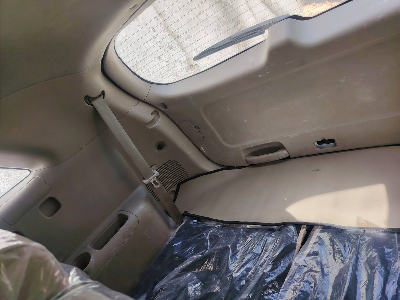 سلام عليكم سورنتو موديل ٢٠١٢ رقم أربيل دولي ٦ سلندر ٧ راكب مكفوله فقط بيها بارد باب جنطه +شخط  مكاني كربلاء السعر ١٥٠ بيها مجال
***********
***********
