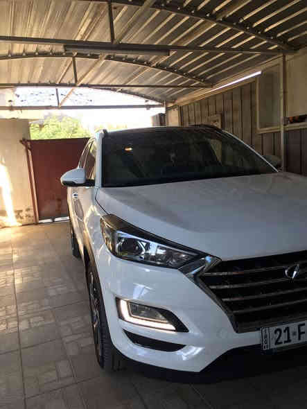 السلام عليكم 

٢٠٢١ وارد خليجي فول نضيفه  مكينه دوش نقص واحد مابيها بس بارد وخفيف كلش ماشيه ١٢٦ الف وسقف بانوراما كشنات مخمل لون جملي وكهربائية بصمتين تشغيل عن بعد بلاد كفاله من الصبغ جديده السياره ومدوشمه دواخلها نقص واحد مابيها عنوانها ديالى خانقين سعرها ٢٢٥ وبيها مجال للطيبين الشراي ومهتم يتصل 
والسياره وكاله عبد الكريم الشيخاني 
 
***********
***********
