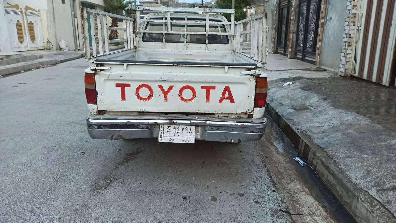 السلام عليكم سياره موديل 1995بسمي شرط التحويل مكينه شرط كير شرط اكسن شرط بيها رشا خليجي صفحه مال بدي تخم تاير جديد رقم نينوى سنويه ل28الشراي الاتصال على ***********
***********
