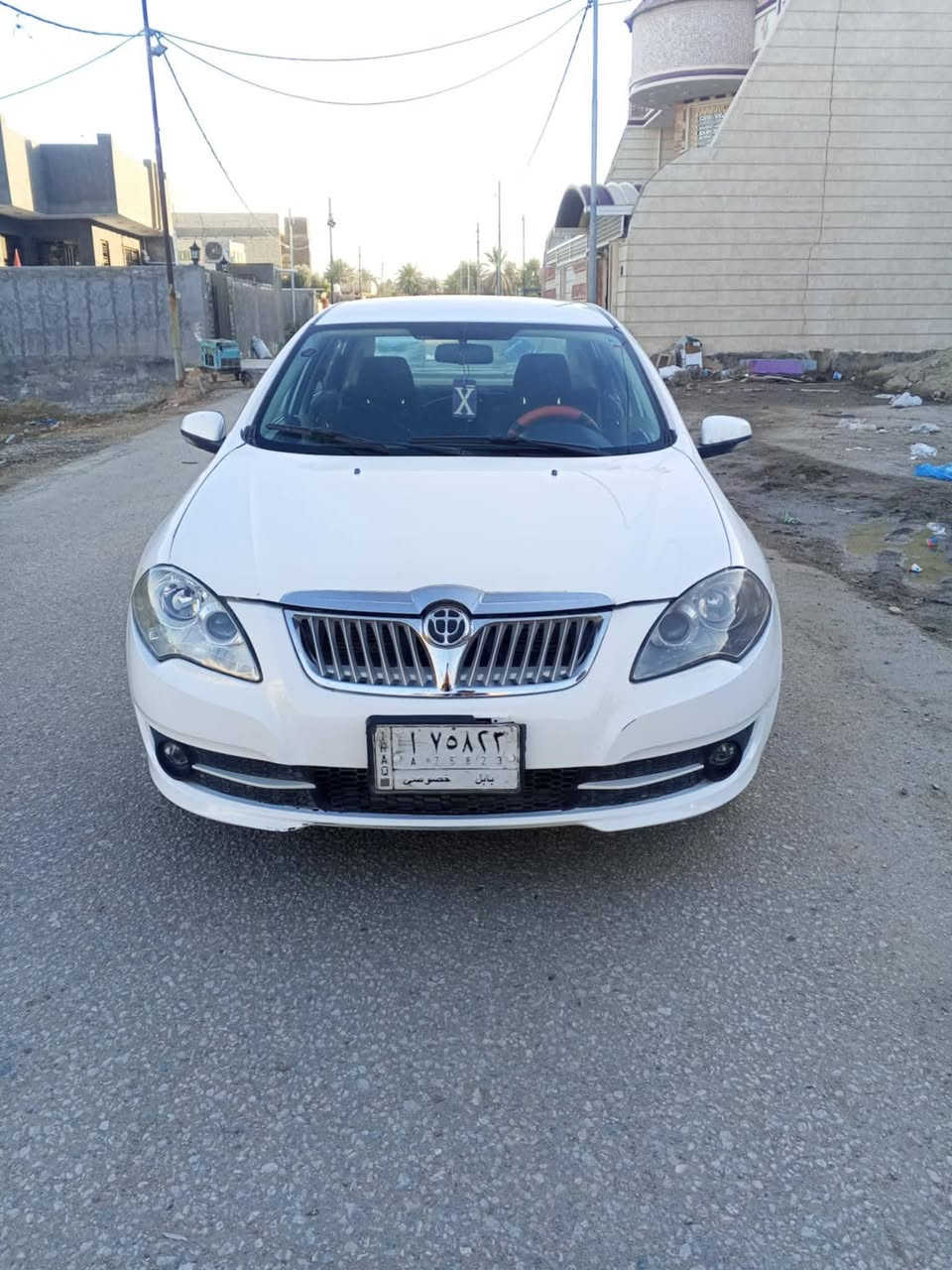 سلام عليكم للبيع بيرلنس 2014 رقم بابل بسمي سنويه
 لل 27 كير اوتماتيك مكينه وكير حداديه كفاله تخم تاير جديد سياره جاهزه للاخير مكفوله من الضربه 
السعر  53  مكاني بابل ‏‪***********‬‏
