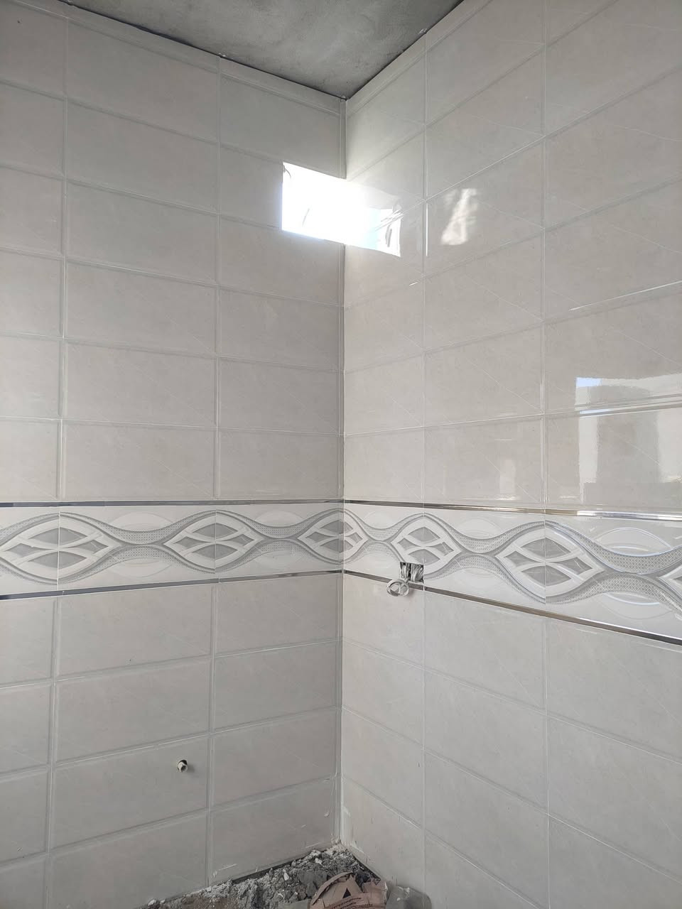 اسطه سيراميك جداري شغل هندسي بسعر مناسب
*********** واتساب
