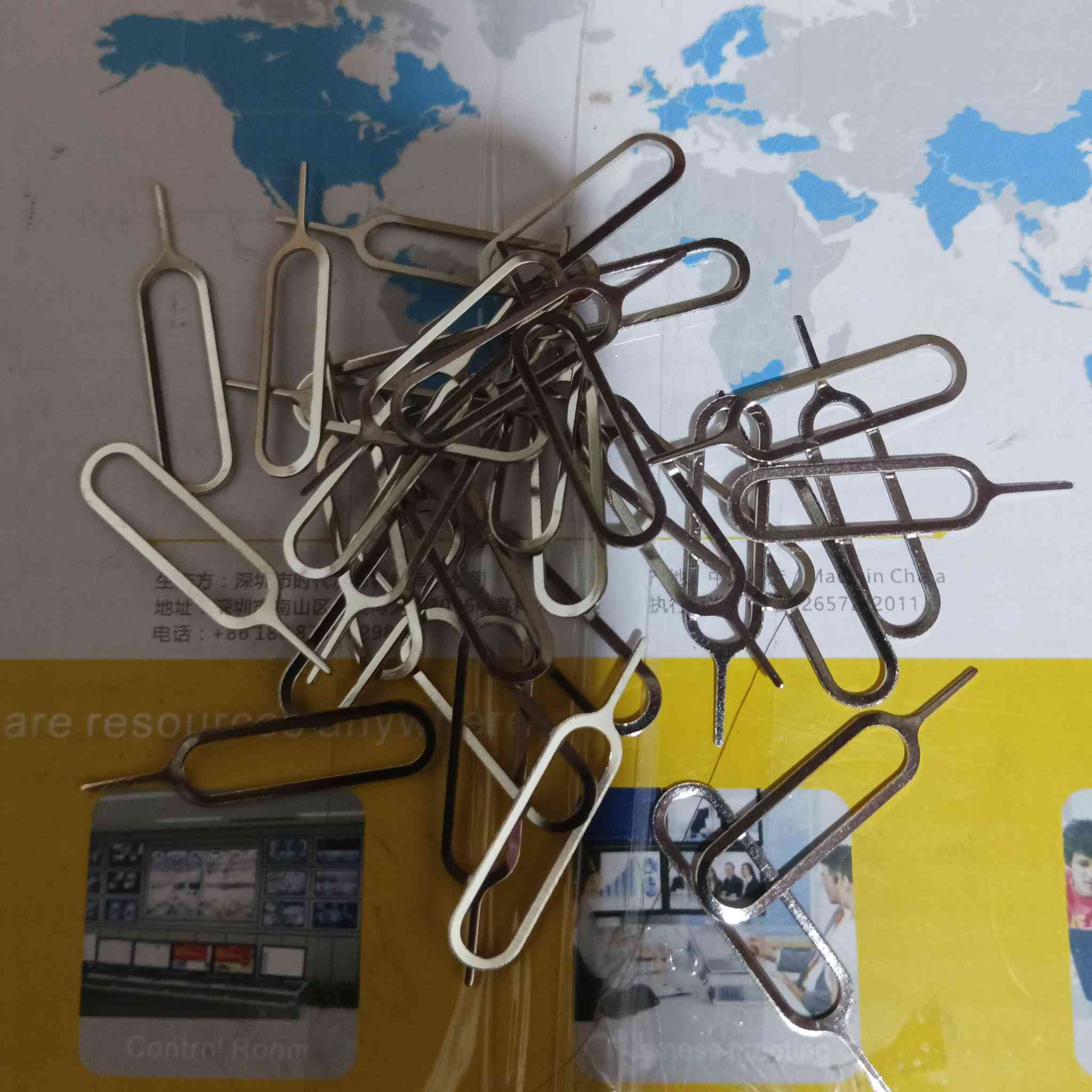 دنموس فتحه الرام والشريحه للهواتف
100 قطعه ب10الاف مع التوصيل 
متوفر كمية كبيرة


**إذا كنت صاحب هذا الإعلان وتريد حذفه لأي سبب، رجاءا أرسل رسالة إلى الدعم الفني**