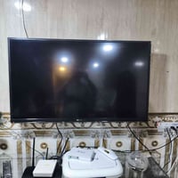 شاشة دنكا حجم ٤٢نضافة فول للبيع07716625522