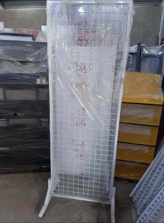 سلاام عليكم توفر سلة أو عارضة أو شبجة سعر مناسبة عنوان بغداد سوق مريدي انتصل تدلل ***********حمودي
