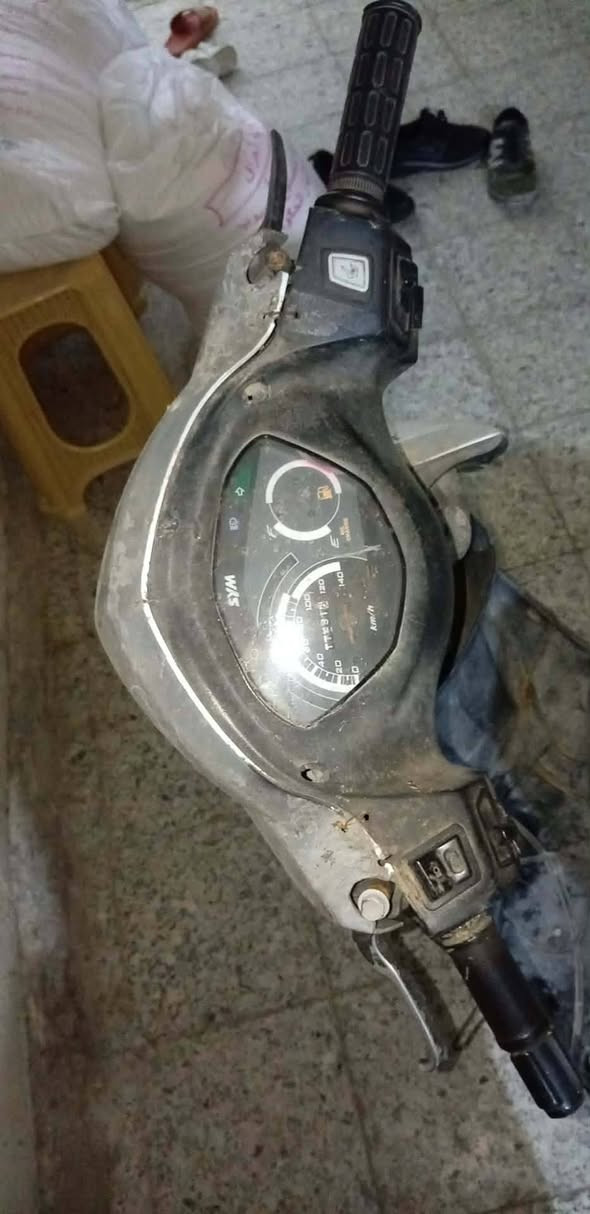 سلام عليكم مطور للبيع سايم جتي سعره ١٧٥ يرادله كابريتر كهربايات كلهه شغاله  لعنوان رمادي لملعب دور المخابرات رقم *********** واتساب او رصيد موجود
