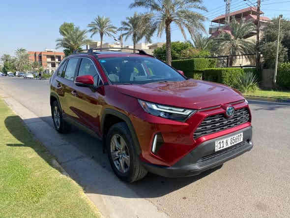 السلام عليكم 

‏Toyota RAV4 2023 XLE 

السعر 228$

تويوتا راف فور XLE  هايبرد
موديل 2023
ماشية 18 الف   

الحادث بنيد مبدل و مصبوغ تكحيل خشم جاملغ ايسر و ايمن

حجم المحرك 4 سلندر 
المواصفات :
بصمة ابواب
بصمة تشغيل
الشاشة الجبيره 
تحديد مسار 
رادار أمامي(تحديد مسار)
رادار جانبي (نقاط عمياء) على المري 
رادار خلفي(التحذير من الاصطدام)
تحكم وضعيات القيادة Drive Modes 
ابل كار بلي بلوتوث بدون وياير
اوتو ستارت (Auto start)
اوتو ستوب(Auto Stop)
هاند بريك بصمة
اوتو هولد(Auto Hold) 
تحكم وضعيات القيادة,ECO,NORMAL,SPORT  
مانع انزلاق 
تحكمات استيرن 
وبقية المواصفات المعروفة

سعر: 228  

 للاستفسار
مكان بغداد حي جامعه

***********
