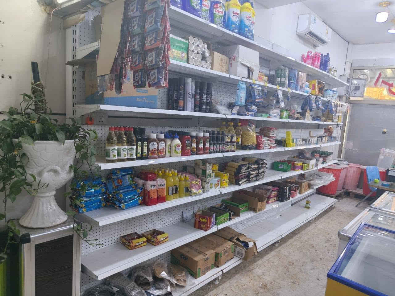 السلام عليكم
محل للبيع لعدم التفرغ المكان الكريعات القصور بجانب افران جبار سبع للاستفسار واتس اب  ***********
