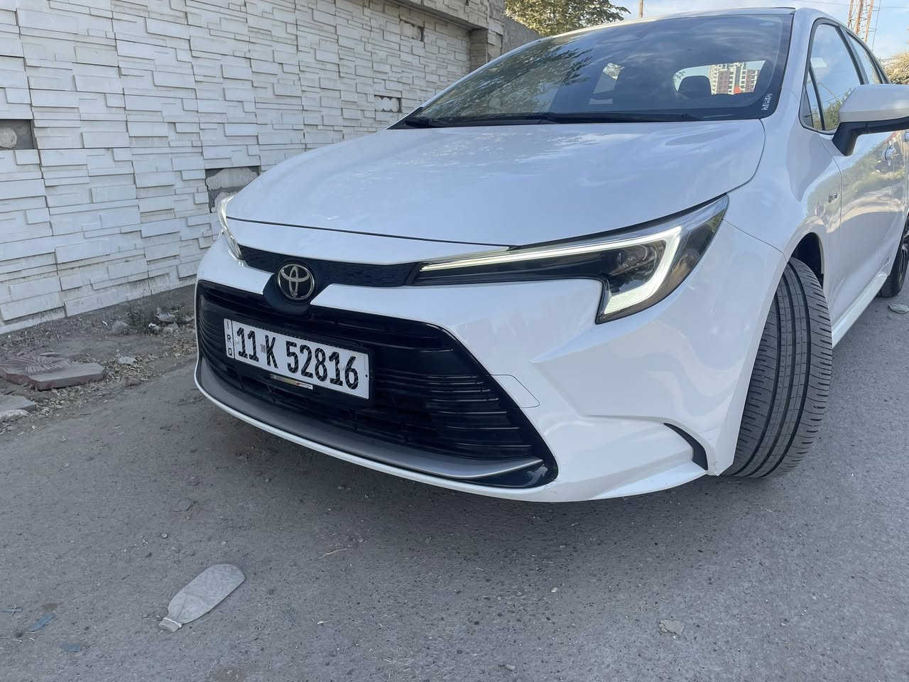 سلام عليكم وتحية طيبة للبيع كورلا هايبرد وارد صيني 2025 مكفولة من صبغ وتبديل  بيهة رصعة بداير مال جاملغ الخلفي بسيطة ماشية 20 km مكينة 1800 هايبرد سيارة مواصفات معروفة من صور سعر 148 بيهة مجال قليل ستفسار *********** سكن بغداد شهداء البياع
