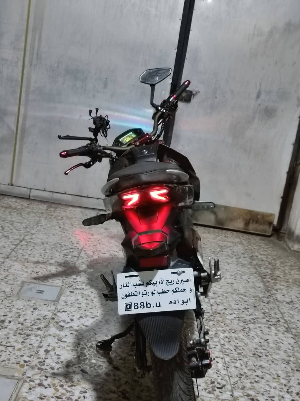 ماطور بطح شحن للبيع
6 بطاريات مسطره 
سرعته 90
الشحن يوصلك اكثر من 60كيلو ويرجعك
دبل اشاره 
لايت عالي ناصي 
هورنات دبل
سكان رياضي
سماعه بلوتوث 
تشغيل عن بعد 
دبل سويج
شاحنته الاصليه ويا
بطاريات فول مابيها نقص
يطول بلشحن سبوع 
كل اسبوع تشحنه مره 
مستخدم كلش قليل 
انضف من النضيف 
السعر  مناسب 
***********
