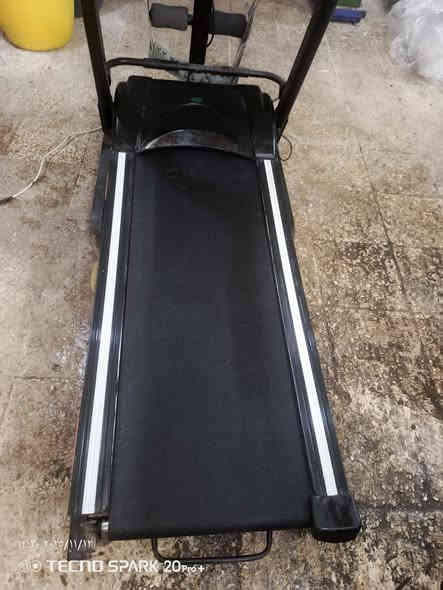 السلام عليكم جهاز ركض للبيع فول نظافه شرط كله شغال مكانه موصل حي الجزائر سعر 375 وبيمجل للطيبين الاستفسار عن الرقم ***********
