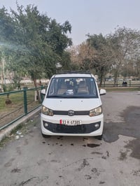 1/كير عادي خمس نمر  2/مكينه 1.6 3/تبريد قطعتين ❄️ 4/شاشة اندرويد وايفا...