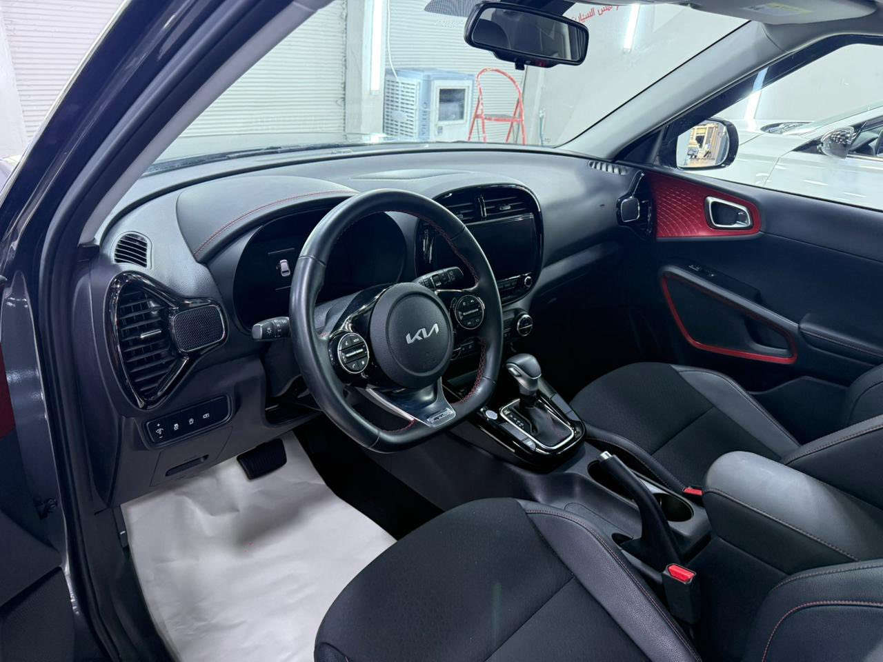 سلام عليكم
للبيع كيا صول موديل 2023  جتي لاين GT_LINE

حجم المحرك 2000 دوش ماشية 49 الف

اعلى فئة  بالصول فول  موصفات خاصه تجي فتحه وبصمه وشاشه ايباد وبجم عدسه زنون بلادي سايد بريك بصمه ابواب بصمه 

كشنات كهرباء كشنات تدفه شاحن وايرلس تبريد بيانو رادار امامي شغال رادار خلفي رادار يمنه ويسره حساس اطارات كشاف امامي شغال نضمه قياده

 السياره جديده كلش 

اشاير بل مري ولكب كروم حجمه 18  وبيبان حمر بلادي اناره داخليه دمام صوت امامي وخلفي 

 تشغيل عن بعد اطفاء ذاتي 
انضمه قياده

صبغ فقط بونيت بدون دواخل   ايرباك استيرن فقط وراجع بلادي 

سعر  152 $ ورقه
سيارة كاتي تترقم شمالية
مكان سيارة كركوك 

للأستفسار ***********
