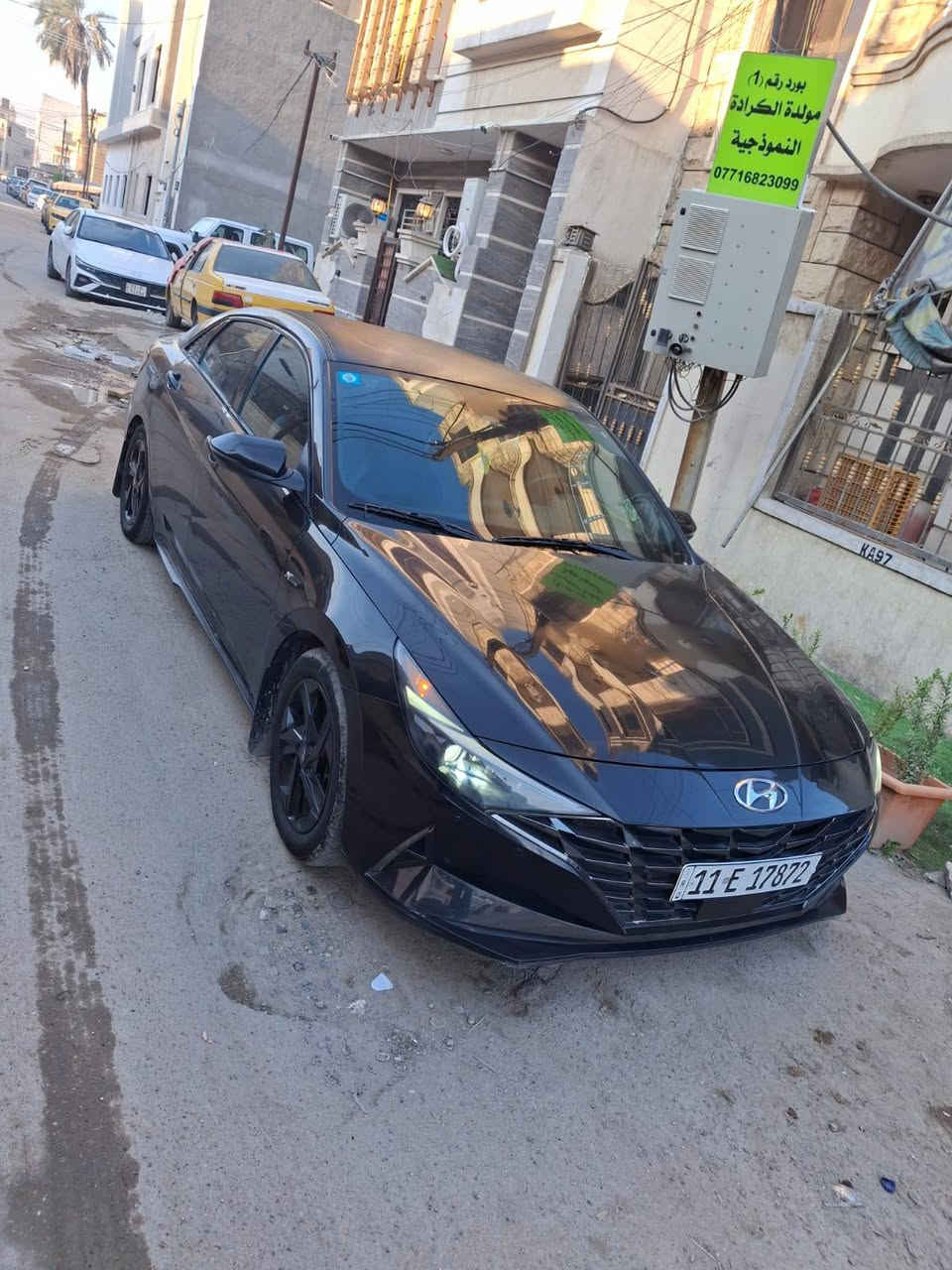 النترا ان لاين
فول مواصفات ٢٠٢٣ امريكي بيها ٤ قطع جاملغ بنيد باب السايق و لبصفه 
لون اسود باسمي 
السيارة فول ١/١
المواصفات 
تحكم ستيرن 
حساسات 
هيتر ستيرن 
تدفاه كشنات 
ستيرن حرف D 
لون اسود و احمر خيوط 
كشنات جلد كهرباء N 
الكير N
٣ انظمة قيادة 
شاحن لاسلكي 
فتحة 
اشاير مري 
رادار 
تثبيت سرعه 
قيادة ذاتية 
تحديد مسار 
جنطه ذكيه 
السيارة فول كلشي بيها سعره قفل من الاخير 
١٣٥ بدون اي مجال 
مكان السيارة بغداد 
***********
رقم الشاصي 
KMHLR4AF4PU458880
