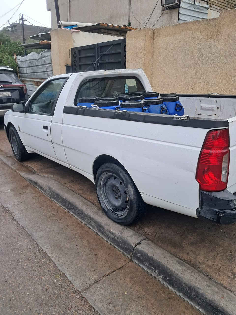 سلام عليكم سيارة لبيع اريدو موديل ١٦ مكان بغداد الرقم بغداد السيارة بسمي السعر ٣٩ رقم الهاتف ***********
