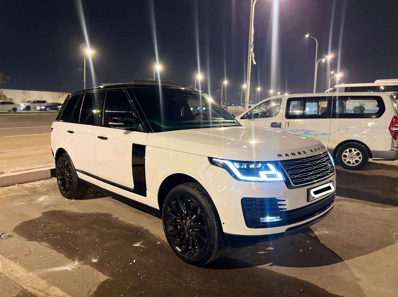 مستعجل بلاش للبيع ب175  رانج روفر خليجي

ادوات بدون رقم دخول من الإمارات 

موديل 2014 محدث شكل 2021 

جديدة السيارة بمعنى الكلمة 

العنوان البصرة 

***********
