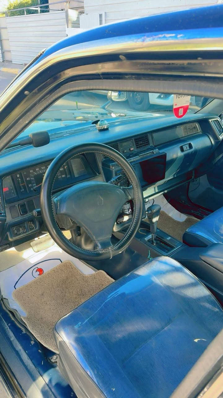 كراون ديلوكس للبيع موديل ١٩٩٣ مكينة ونجي سيارة بلادية مكانات صبغ للإستفسار الاتصال
‎0771 197 9295
