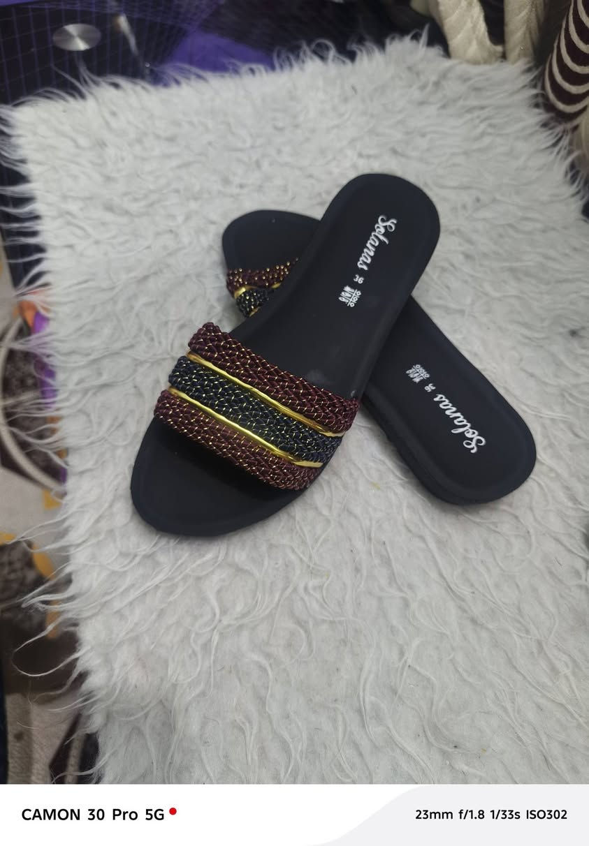 تخفيضات تخفيضات تخفيضات العيد
شحاطة نسائي خفيفه طبي

سعر قطعتين ب5000

للحجز واتساب على الرقم
***********
او خاص
