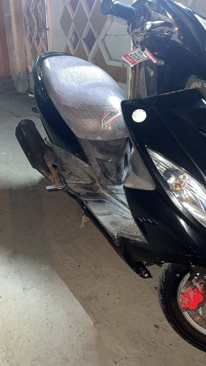 سلام عليكم جي تي ار مكفوله كفاله عامه ختم واحد كفر ومكينه بيه كلاجات رياضي بلادي بيه ضربات خفيفه بل بجم 950 دراجه منزله رمبه عله ايدي 
وتساب***********
