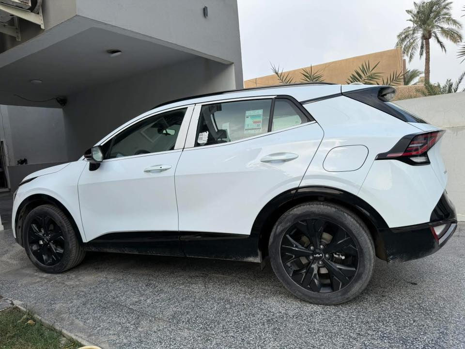 كيا سبورتج بلاك ادشن سقف حديد فول فول 2025
زيروو ماشيه 1600
رقم نينوى داخله كتاب شهداء سنتين وتتحول من شركة كيا الدولية ضمان 5 سنوات و12 تبديلة دهن مجانية
السعر 245 ورقة وبيها مجال وجاهز لجميع الضمانات وانا موضف..
التواصل ***********
