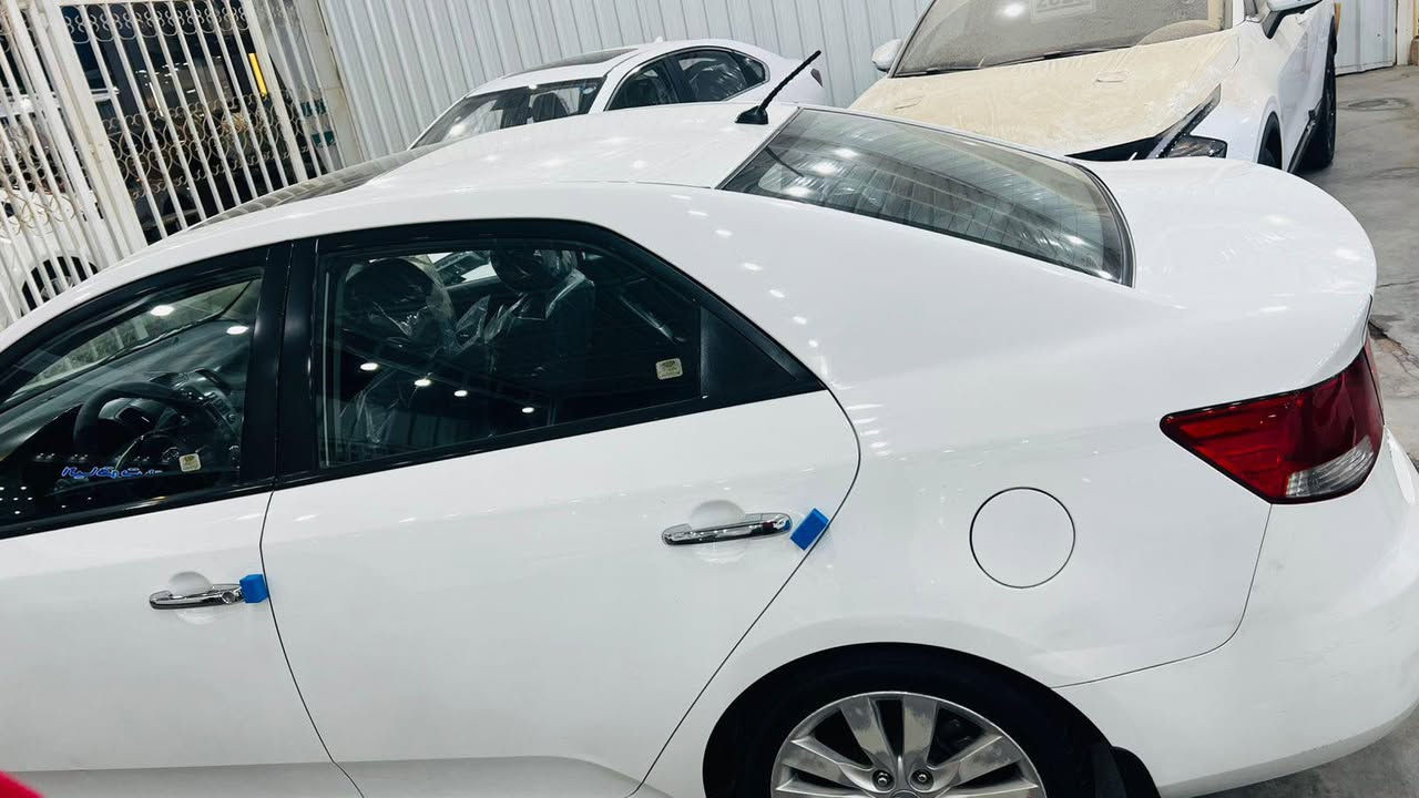 اقره المنشور قبل لتشوف الصور 

سيراتو 2013الشكل الرياضي فول مواصفات من كلشي ماشيه 150الف رقمها اربيل الجديد الانكليزي سنويتها لل2030الفيديو مصوره من اشتريتها قبل لااسوي رقمها وحاليا رقم جديد وبيها شاشه اصليه تدفئه تبريد فول السياره كفاله ماعده بارد بيها شي بسيط كلش السياره جديده ومبينه من  بلصور  مكان السياره نجف السياره باسم كردي تريد وكاله تريد مداور السعر 115وبيها مجال بسيط


**إذا كنت صاحب هذا الإعلان وتريد حذفه لأي سبب، رجاءا أرسل رسالة إلى الدعم الفني**