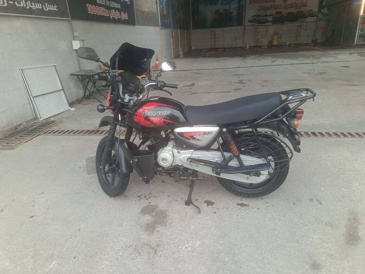 السلام عليكم بوكسر 2023مرقم بغداد بسمي دراجه جاهزه مجهزه ما ناقصهه برغي مكاني بغداد الكرخ السعر مليونين و2500اتصل ***********
