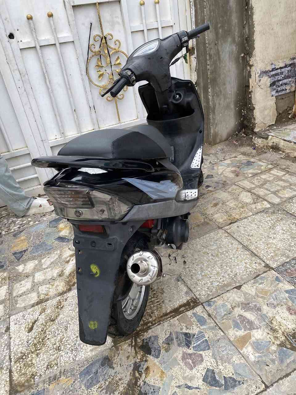 ماكس عدلة للبيع دراجة شغالة نكرة كفرات بلادية ختم واحد كلها صالنصة رياضية تايرات جديدة ويل مشيف جديد دوشمة جديدة نضافة الدراجة 98‎%‎ مكينة برغي ما مفتوح بيها شلعة ومعدل تاكل الكاع اكل سعرها 850 وبيها مجال مكاني بغداد الشعلة جكوك *********** .
