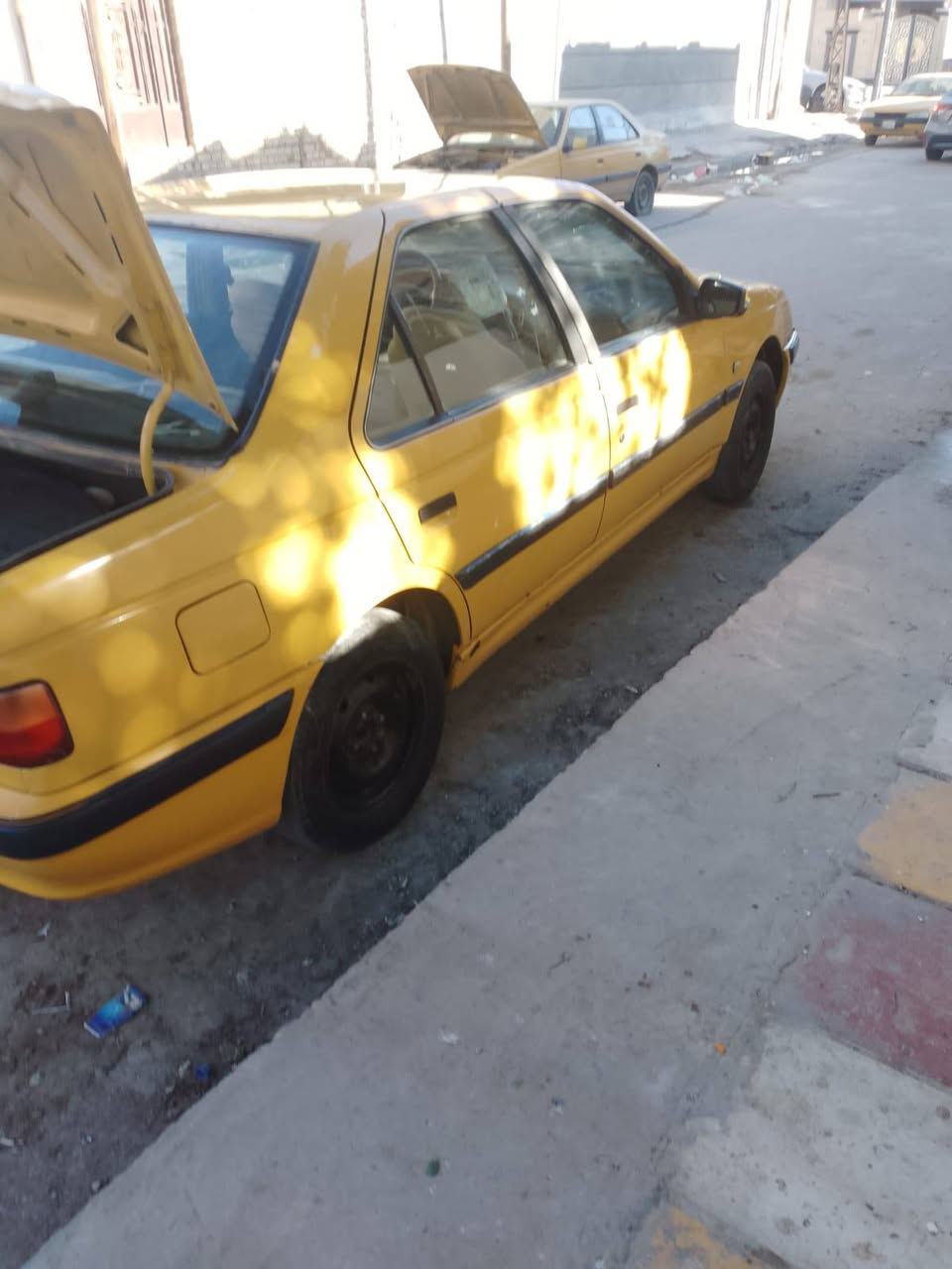 تفاصيل داخل صوره
