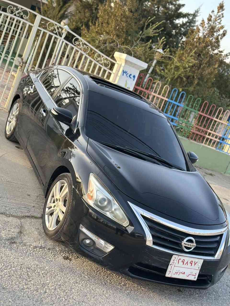 بەناوی خوای گەورە
ئاڵتیما ٢٠١٥ بڕاوەی دوبەی SL ئەمریکی 
فول فول مواسەفات بەسمە سڵایت ٣ گێڕ و گێڕ لە سوکان 
شاشە گەورە کامێرا حاسە سوکان ڤۆڵیۆم تەعدیل سورعە 
ئاوێنە ئیشاڕەت سندوق بەسمە تەبرید ٢ زۆرن 
گێڕ و مەکینەی نەکراوەتەوە برێکی بەستراوە بەسمەی دەرگاکان بەستراوە هەر ٤ حاسەی تایەکانیش بەشەرت کامل مەسروفە 
سەیارەی ماڵە یەک ٢٥٠ مەسروفی نیە پێش و پشتی کەپسە
دەبڵ و سەرە دەبڵ و قوڵاغ و نۆزڵ و پلاک و فیت پەمپی تازەیە 
سەقفی بەشەرت بۆیاخی نەبێ توند و تۆڵە 
سعری ٥٨$ معامەلەیەکی زۆر کەم گۆڕینەوەشم هەیە 
شوێن ڕانیە *********** ڤایبەر / وەتس ئەپ
