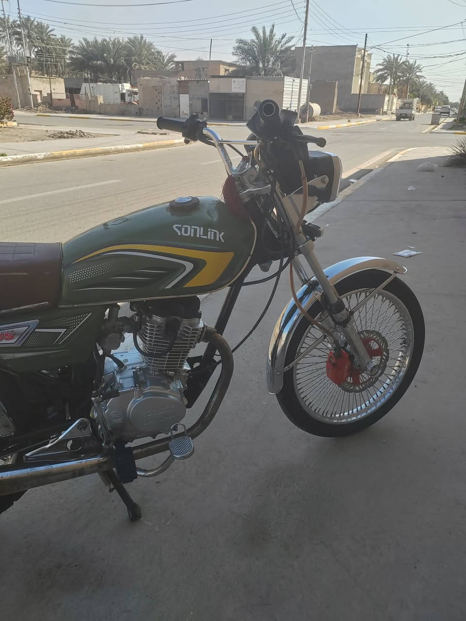 سلام وعليكم دراجه تايكر موديل 24 شكل ٢٥ دراجه بعدها جديده لوك اوراق كامله كهربايات كلها كامله برغي ما ناقصها السعر ٦٥٠ وبيها مجال مكاني ديالى كنعان خاص ما جاوب شراي اتصل ع رقم ***********
