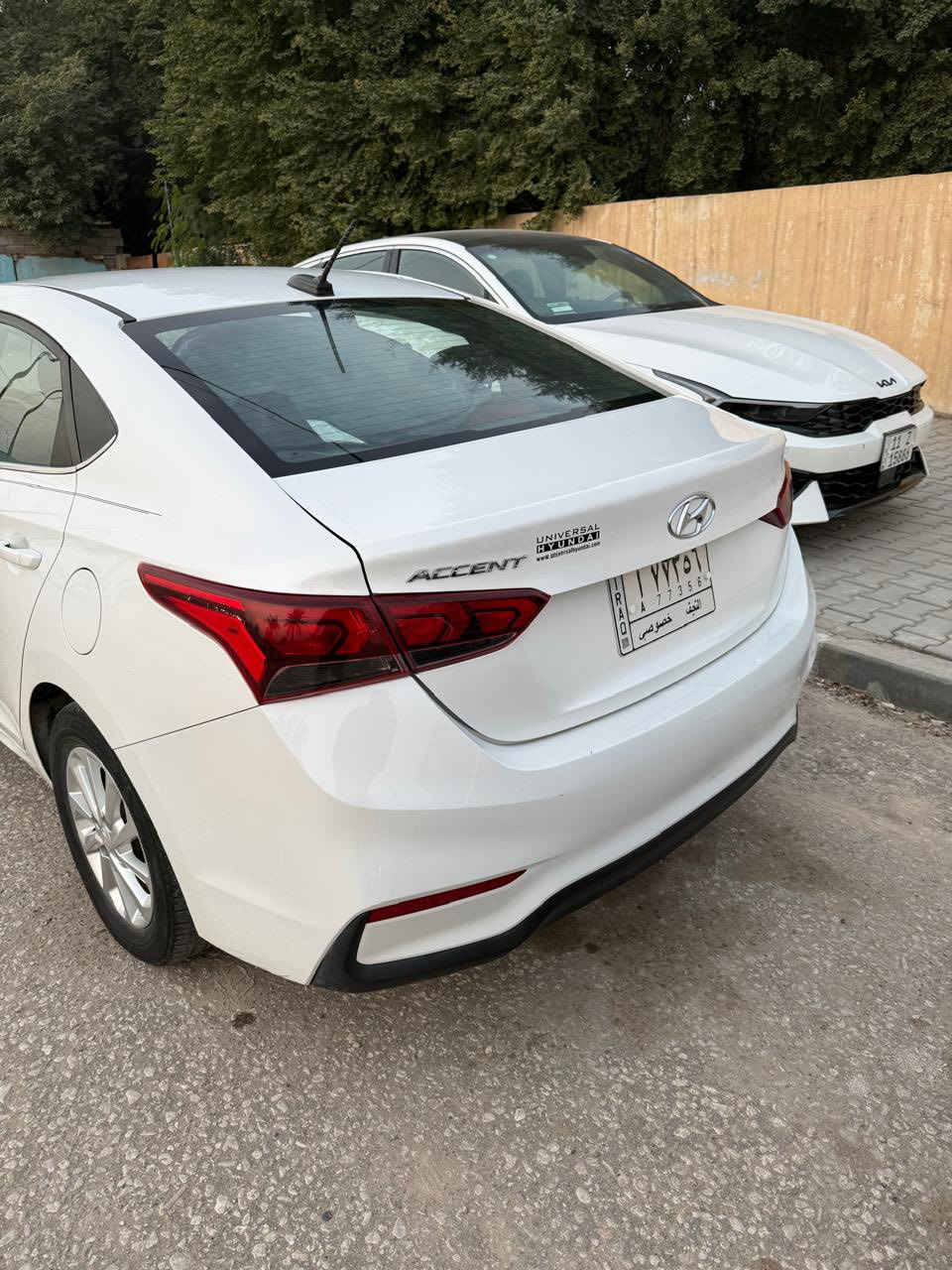 اكسنت موديل 2020 
نص مواصفات 
السياره حلوه ونضيفه 
السياره مكفوله 
بيهة تقرير غرق لحد الدوسه ماداخل للدواخل 
الكهربائيات ماواصل الهن الغرق 
مكانهه النجف 
للاستفسار الاتصال 
***********
