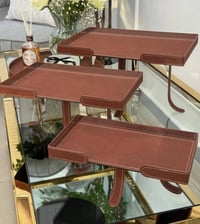 طاولة • ديكور منزلي