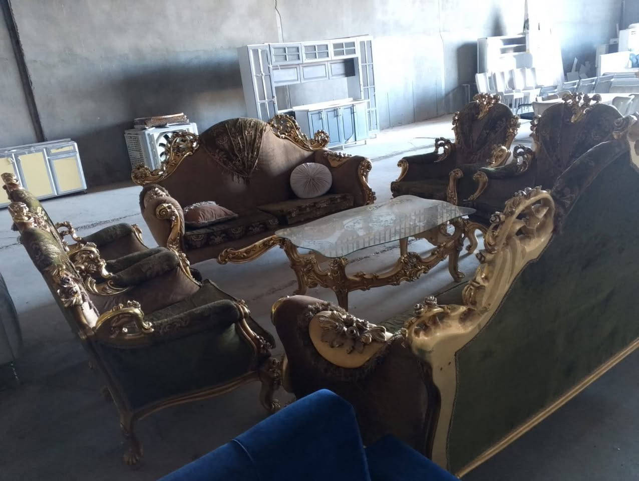 بالة منزلية باسعار مناسبة
ميوزة طعام 
تخم ملكي نضيف 
للاستفسار مراسلة الصفحة او الاتصال على 
‏‪0771 435 2864‬‏
او ***********
