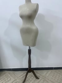 ٧٥قفل • نحت تركي • مكاني خشب