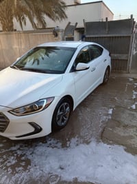 النترا ٢٠١٨ ٢٠٠٠ دوش   باسمي   رش قطعتين باب وجاملغ   ماشية 83 الف ميل...