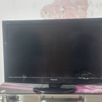 شاشة حجم٤٢مستعملة اردهة٥٥لعنون بغداد شعلة لتصال علة رقم07767210994ومتو...