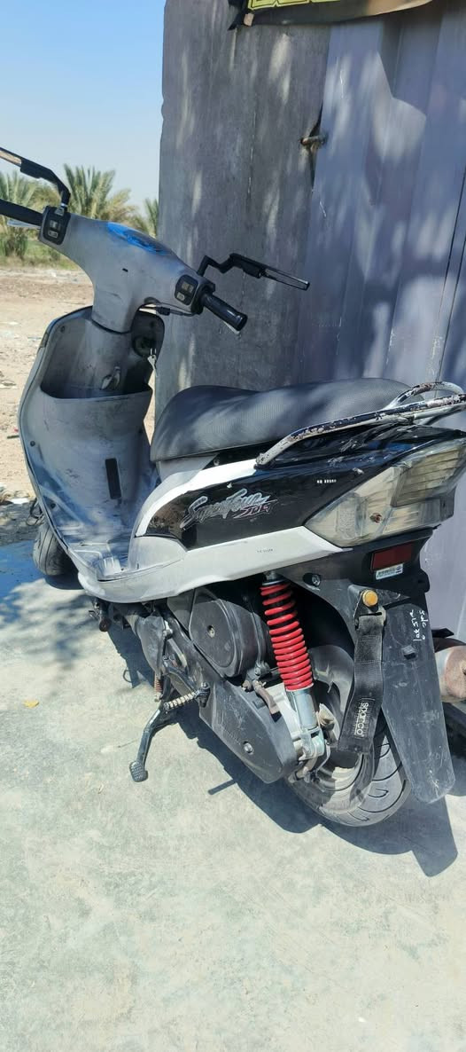 سلام عليكم ماكس منغولي للبيع ما مفتوح سعر 800 وبيها مجال
للاستفسار أكثر 
***********
