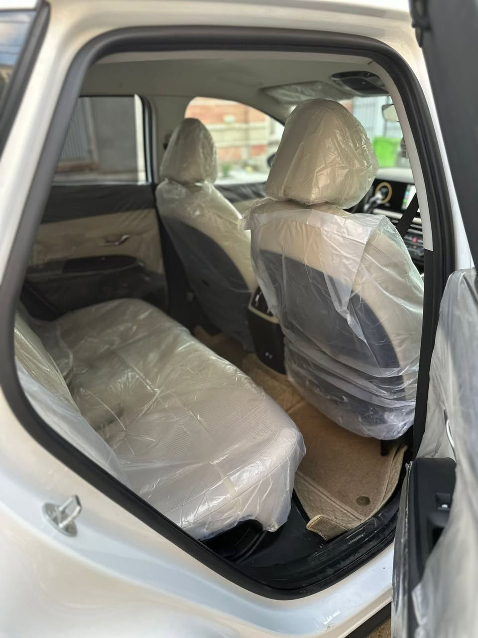 ‎توكسان  خليجي 2025
‎مرقم بغداد 

‎فول مواصفات ماعدا البانوراما

‎⚡️بصمه 

‎⚡️تشغيل عن بعد 

‎⚡️كامره خلفيه 

‎⚡️حساس امامي خلفي 

‎⚡️سيد بريك بصمه 

‎⚡️شاحن لاسلكي 

‎⚡️ويل كروم 

‎⚡️مانع انزلاق

‎⚡️انظمه قياده (عادي +سبورت + اقتصادي)
‎⚡️كشنات كهرباء
المكان (بغداد الكرادة )
‎📱للاستفسار الاتصال على الارقام
***********
