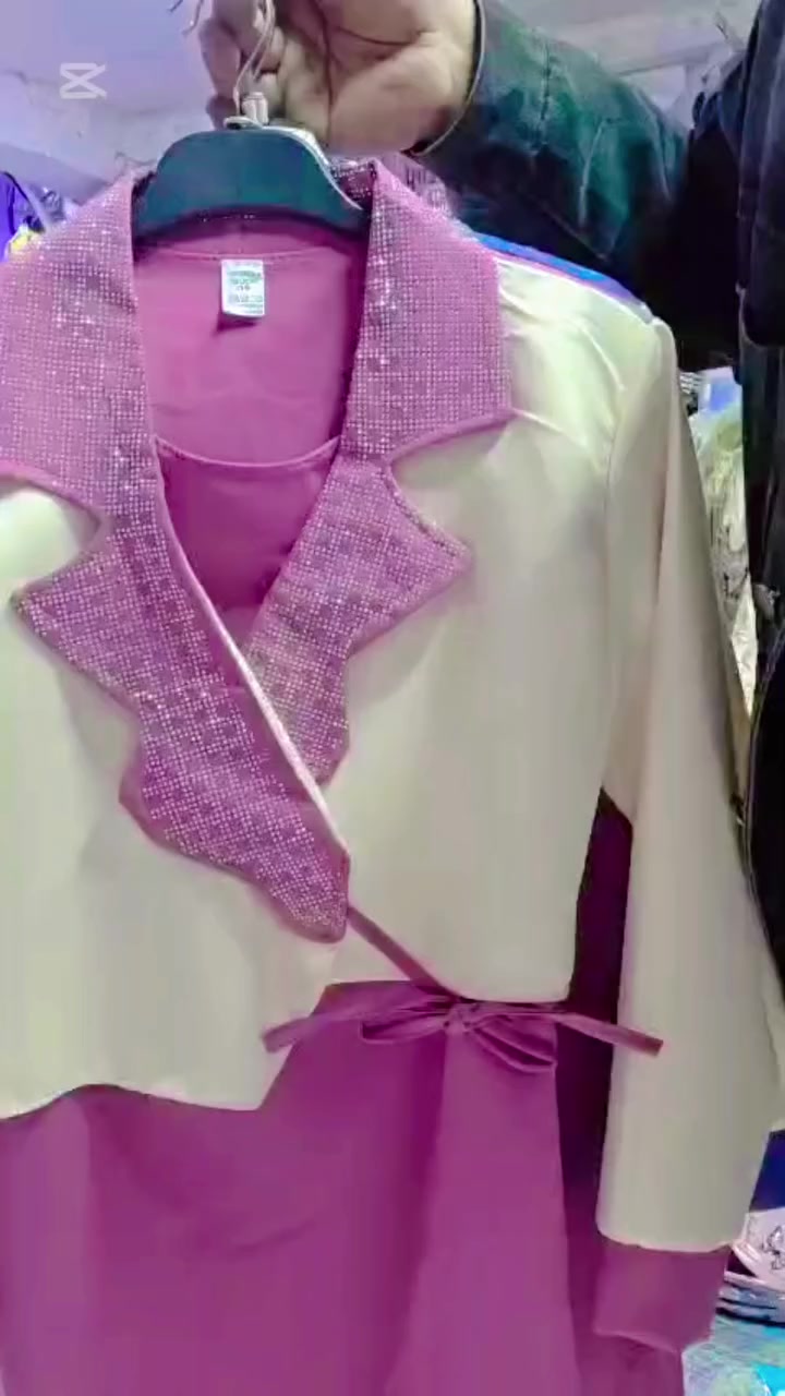 عروض 😍العيد😍
عنوان المحل الاسكندرية شارع الخضر الثاني مدخل السوق مجاور ابو علي النداف


**إذا كنت صاحب هذا الإعلان وتريد حذفه لأي سبب، رجاءا أرسل رسالة إلى الدعم الفني**