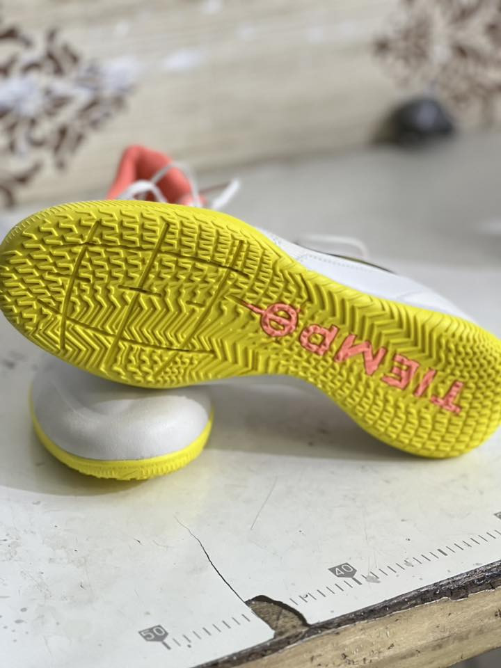 صالات الابيض قياس 42
ستد الابيض قياس 43
ستد وردي قياس 44 
السعر 40 القطعة تفاصيل اكثر ع خاص 💙


**إذا كنت صاحب هذا الإعلان وتريد حذفه لأي سبب، رجاءا أرسل رسالة إلى الدعم الفني**