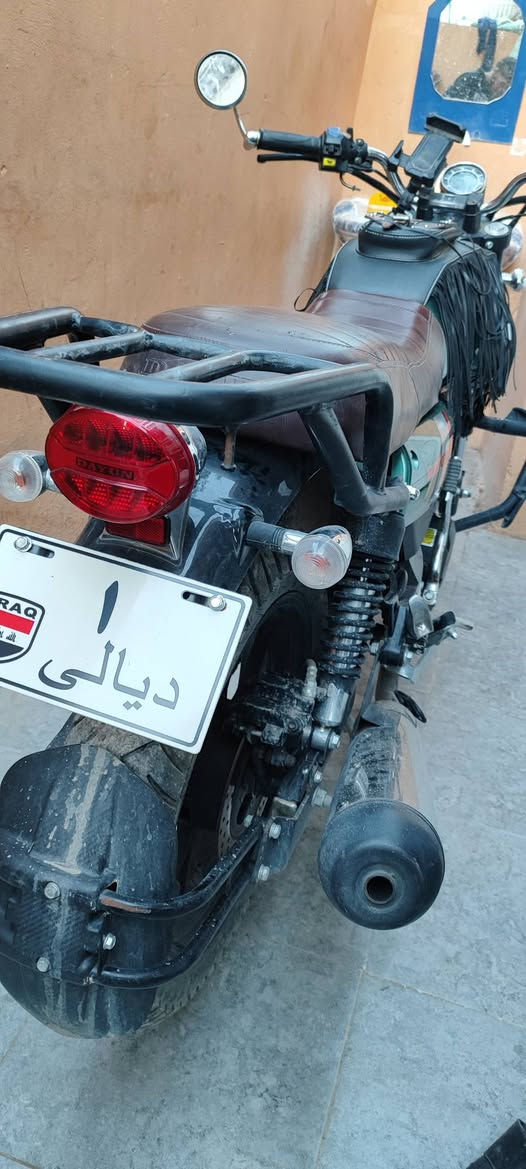 سلام عليكم  دايوان لايتي موديل 24 سكنر بصم تشغيل عن بعد مكفول من كلشي سعر وحد و نص وبيه مجال ***********
