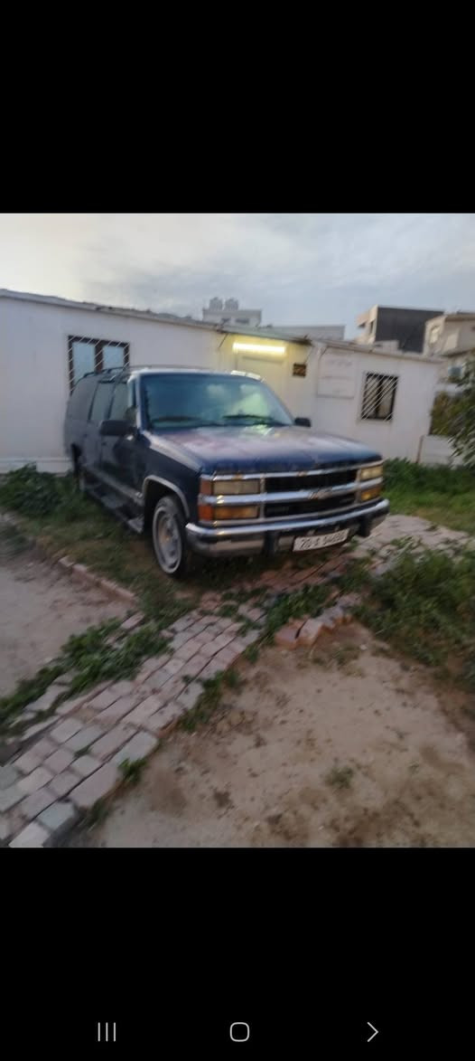 اخوان السلام عليكم مكلف بنشر اتصال بصاحب السيارة العنوان الكاظمية ***********
