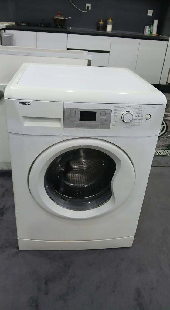 8 كيلؤ بيكؤ به شه رتي بيعه يبي 100هه زار
***********سليماني السليمانية, العراق
