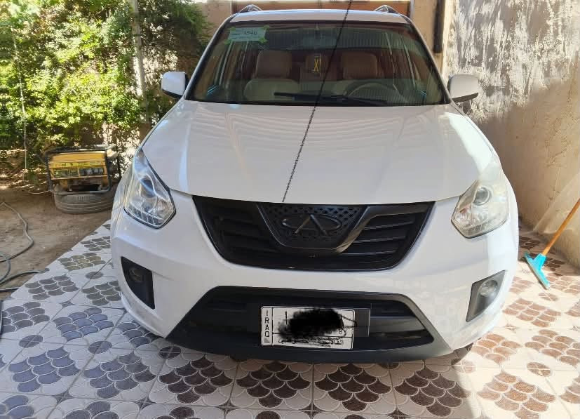 🚗 للبيع: شيري تيجو (Chery Tiggo) موديل 2013 بحالة الوكالة! 🚗
لكل الي يدور على سيارة عائلية، نظيفة، واقتصادية.. السيارة جديدة بعدها بحالة الوكالة وجاهزة للتشغيل والترخيص فوراً بدون أي مصاريف.
📌 المواصفات والميزات:
 الموديل: شيري تيجو 2013.
 الوضع العام: السيارة بحالة ممتازة جداً (جديدة وكالة) ومحافظ عليها بشكل كامل.
 المميزات والإضافات:
 مجهزة بـ حساسات خلفية للمساعدة في الركن وتفادي العقبات.
 نظام تبريد وتدفئة ممتاز.
 داخلية واسعة ومريحة جداً للعوائل.
 محرك نشط واقتصادي جداً في استهلاك الوقود.
💰 السعر وتفاصيل الاتصال:
 السعر: 45 ورقة (وبيها مجال بسيط جداً للشراي الجاد).
 الموقع: ديالى.
 رقم الهاتف للتواصل والاستفسار: ***********
