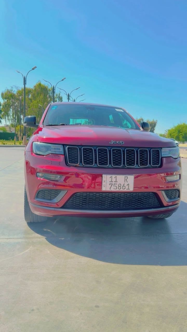 السلام عليكم ورحمة الله
جيب S 2019 

خليجي وكالة

  هارلم

عداد المسافه 56 الف ميل  حقيقي 

مواصفات ال S فول الفول كلشي بيهة 

سقف بنوراما 

رادار جانبي نقطة عمياء

ماوس دفع رباعي + تحكم وضعيات القيادة

كشنات جلد اسود واحمر بلاد

كشنات حضن  تدفئة 

ميموري مقاعد خزن

الكشنات الأمامية كهرباء  

ويل قياس 20 

ستيرن كهربائي

تدفئة ستيرن 

شاشه 8.4 انج

نظام الملاحة (GPS) 

مصابيح امامية زنون

المصابيح الأمامية مع LED لايت 

كشافات الضباب زنون 

تشغيل عن بعد .

صندوق كهربائي

 حساسات أمامية

 حساسات خلفية

كاميرا خلفية

بخاخ ماء لتنظيف المصابيح الامامية

مرايا بخاصية التعتيم الذاتي 

مرايا جانبية قابلة للطي كهربائيآ

بلوتوث تلفون 

محدد سرعة 

نظام تشغيل واطفاء اوتماتيكي للمحرك للتوفير من صرف الوقود .

رقم بغداد بأسمي تحويل ثاني يوم

سياره مابيها نقص برغي 

اي اسفستار رقم صاحب السياره 

***********

مكان بغداد السعر 275$
