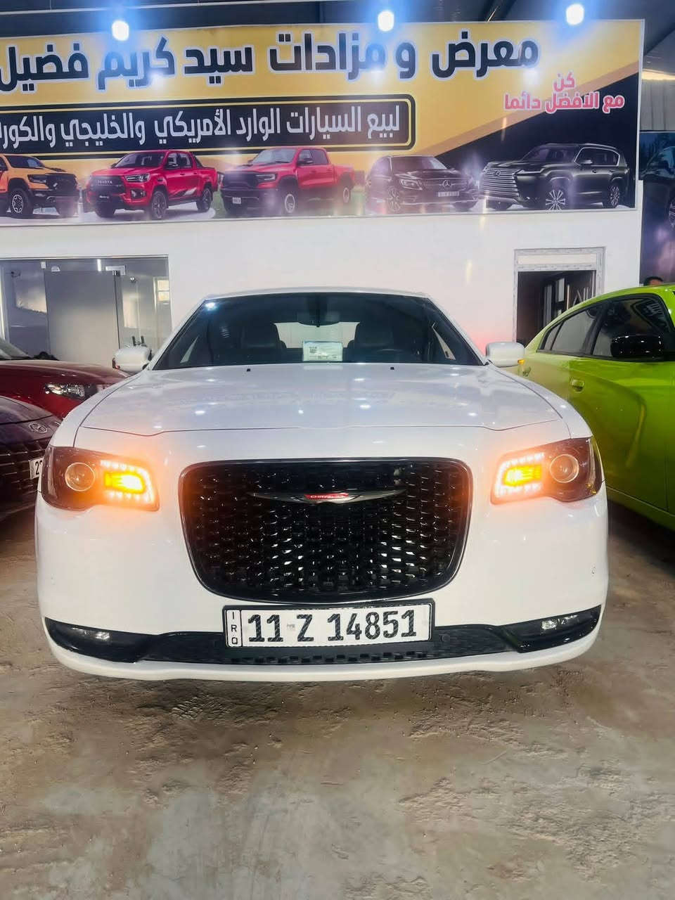 للبيع او مراوس حسب القناعه 
كرايسلر اوباما 2023 وارد امريكي 
 مرقم بغداد. 
فول مواصفات S
تبديل باب وجاملغ نفس اللون 
بانوراما 
مقاعد جلد S
تشغيل عن بعد 
اشاير مري
نقطه عمياء 
لايت زنون 
محرك 6
حجم المحرك 3600
كير موس 
كير شفتات بالستير 
حساس امامي 
حساس خلفي 
كامرا 
شاشه كبيره 
السعر 320ورقه.  
العنوان الحله شوملي شارع المعارض قرب السيطره 
الاتصال على الارقام التاليه 👇 
***********
***********
اخواني الاعزاء اتصل وبيك خير ودلل  او تجي خاص ويدلل متواجد 24 وتساب مازنجر اتصال هاتفي
