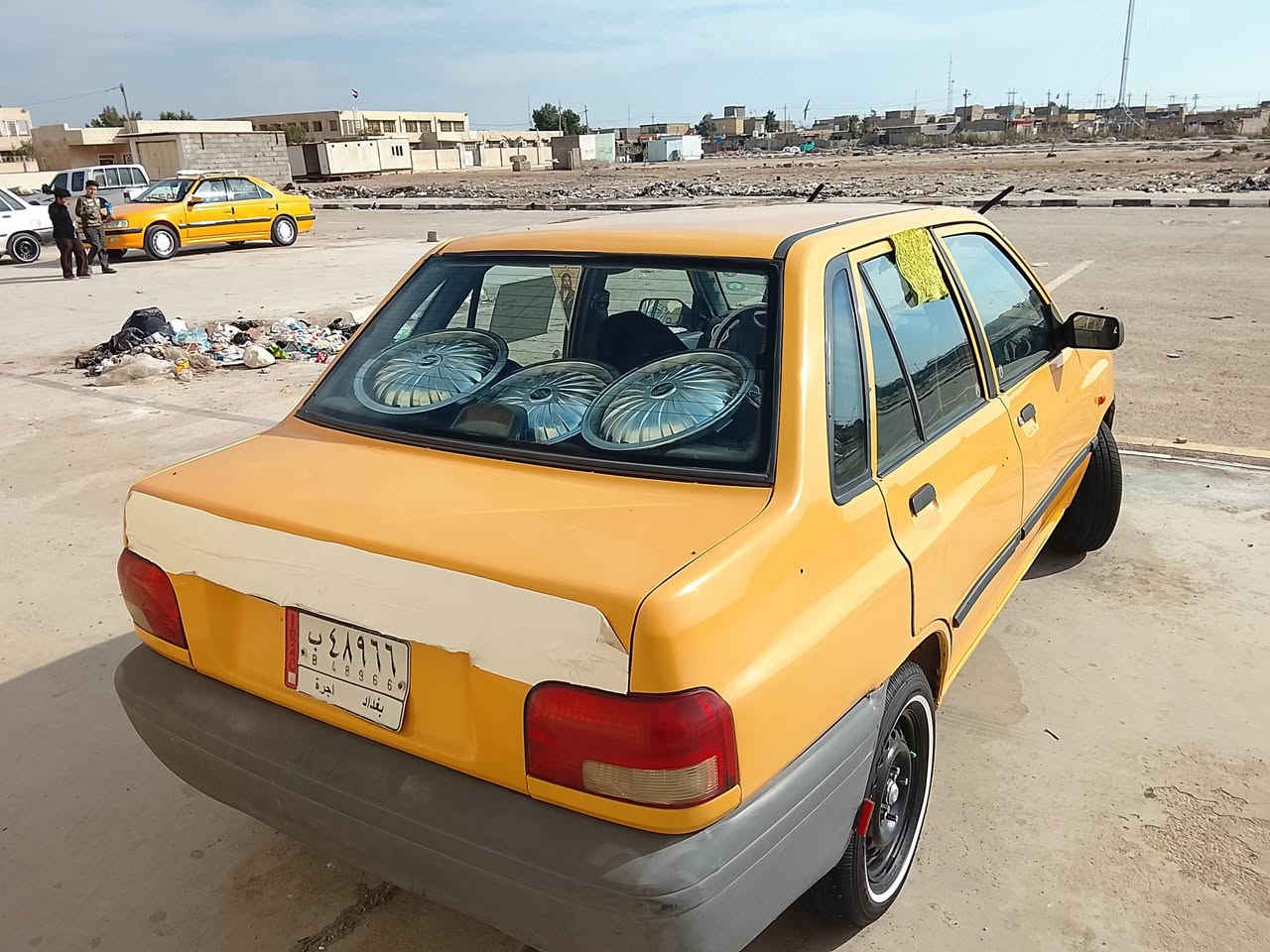 السلام عليكم سايبه موديل 2012مصفره هيئه وغرامات تخم تاير جديد حداديه جديده رقم نكليزي بس باقي ستلامه السعر 28 $ *********** اثير *********** اسيا بس واتساب
