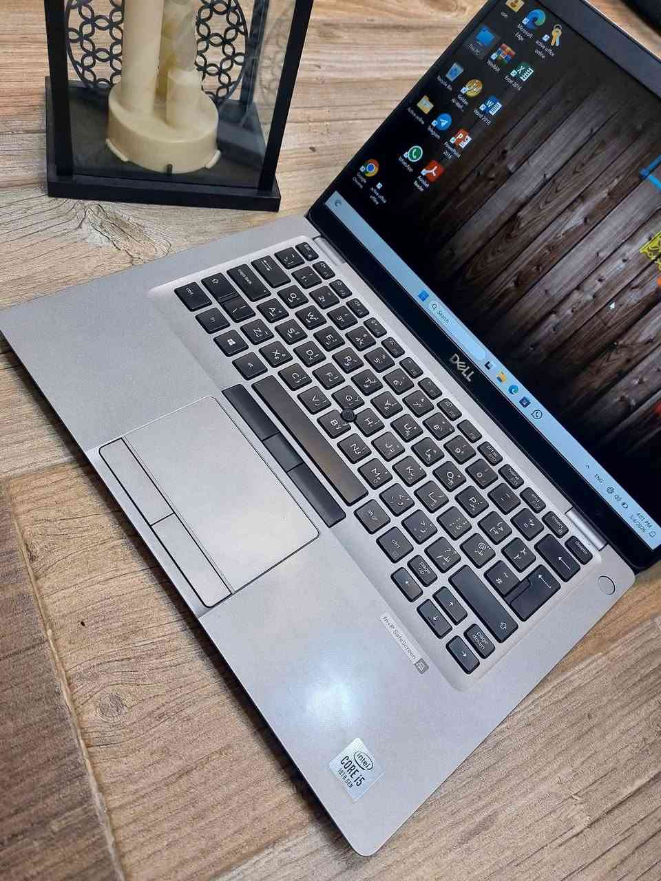 DELL 5410 Ci5 جيل عاشر سلم خفيف الوزن سهل التنقل الرام 
. 
 السعر ثابت  285 الف مع التوصيل المجاني والحقيبة 
. 
النظافة اخو الجديد وعل الفحص وين متريد 
مناسب للدراسة والبرامج المكتبية والطباعة والتصفح  نظافة عاليه جدا  
……………………
 المعالج Core i5-10 th 
 ذاكرة الوصول العشوائي (الرام) 8GB 
 التخزين( الهارد) SSD 256GB 
 مقاس شاشة 14" انج دقة عالية 
 منفذ HDMI & TYPE C 
 كيبورد  عربي انكليزي
الرام و الهارد قابل للتطوير 
…………………………………


**إذا كنت صاحب هذا الإعلان وتريد حذفه لأي سبب، رجاءا أرسل رسالة إلى الدعم الفني**