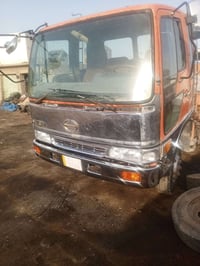 للبيع. هينو طيره سياره جديده وحلوه جاهزه رقم قادسيه تحويل  مكينه 70 عا...