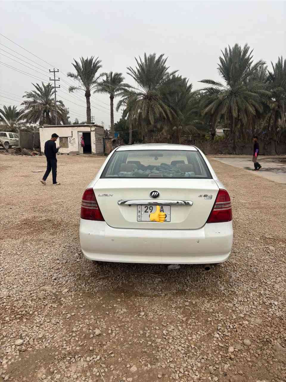 ليفان 620 للبيع
السيارة حلوة وجاهزة وكفالة محرك وگير فقط خياسات بسيطه اسفل الأبواب ومثل ماموّضح بالصور 

السعر ٤٨ وبيها مجال بسيط
***********
مكاني الديوانية / الحمزة الشرقي
