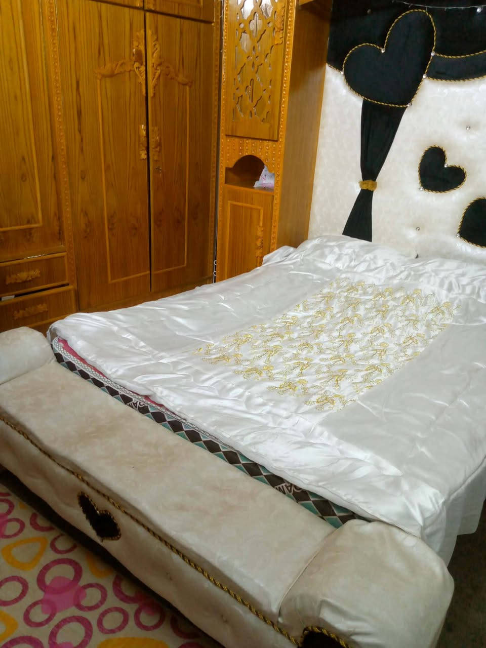 بيع مستعجل سعر غرفه 550 عنوان موصل لتواصل ***********
